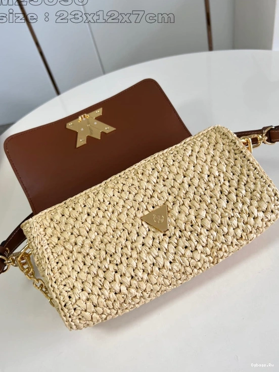 VUITTON West-23.5*12*7CM Twist LOUIS 0518